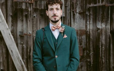 Completo di un verde unico per un matrimonio a Castello Quistini
